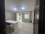 İcarəyə verilir 3 otaqlı 60 m2 ofis Sahil m.