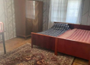 İcarəyə verilir 1 otaqlı 34 m2 köhnə tikili Nizami m.