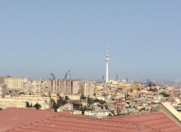 Satılır 12 otaqlı 880 m2 villa Badamdar