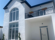 Satılır 4 otaqlı 200 m2 villa Badamdar