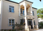 Satılır 8 otaqlı 500 m2 həyət evi Bakıxanov