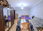 Satılır 1 otaqlı 35 m2 köhnə tikili Elmlər Akademiyası m.