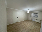 Satılır 3 otaqlı 60 m2 köhnə tikili Neftçilər m.