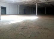 İcarəyə verilir 4 otaqlı 250 m2 obyekt Ukrayna dairəsi