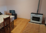 İcarəyə verilir 1 otaqlı 46 m2 həyət evi Aviasiya Akademiyası Universiteti