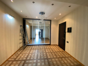 İcarəyə verilir 3 otaqlı 185 m2 yeni tikili Nizami m.