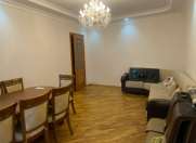 İcarəyə verilir 3 otaqlı 80 m2 köhnə tikili Nizami m.