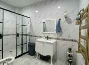 Satılır 5 otaqlı 270 m2 həyət evi Novxanı