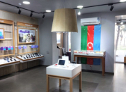 İcarəyə verilir 1 otaqlı 135 m2 obyekt Qara Qarayev m.