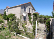 Satılır 4 otaqlı 180 m2 həyət evi Buzovna