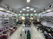 İcarəyə verilir 1 otaqlı 140 m2 obyekt 28 May m.