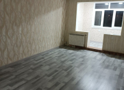 Satılır 2 otaqlı 45 m2 köhnə tikili Xalqlar Dostluğu m.