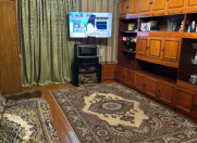 Satılır 2 otaqlı 40 m2 köhnə tikili Xalqlar Dostluğu m.