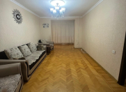 Satılır 3 otaqlı 120 m2 obyekt İnşaatçılar m.