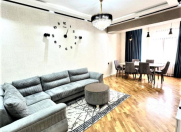 İcarəyə verilir 3 otaqlı 100 m2 yeni tikili Neftçilər m.