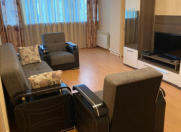 Satılır 4 otaqlı 120 m2 köhnə tikili 28 May m.