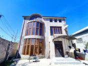 Satılır 6 otaqlı 350 m2 həyət evi Sulutəpə