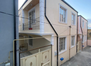 Satılır 4 otaqlı 94 m2 həyət evi Masazır