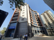 İcarəyə verilir 3 otaqlı 100 m2 yeni tikili Nizami m.