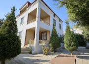 Satılır 8 otaqlı 430 m2 villa Badamdar
