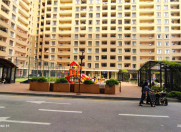 Satılır 1 otaqlı 180 m2 obyekt İnşaatçılar m.