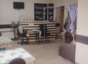 İcarəyə verilir 1 otaqlı 70 m2 obyekt 8 Noyabr m.