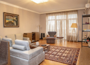 İcarəyə verilir 3 otaqlı 110 m2 yeni tikili Heydər Əliyev sarayı