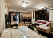 Satılır 4 otaqlı 130 m2 yeni tikili Şah İsmayıl Xətai m.