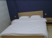 İcarəyə verilir 1 otaqlı 25 m2 köhnə tikili İnşaatçılar m.