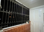 Satılır 3 otaqlı 80 m2 köhnə tikili İnşaatçılar m.