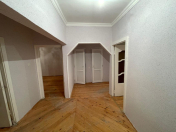 Satılır 4 otaqlı 80 m2 köhnə tikili Hövsan