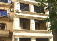 Satılır 2 otaqlı 65 m2 yeni tikili İçəri Şəhər m.