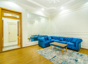 Satılır 5 otaqlı 180 m2 köhnə tikili Molokan bağı