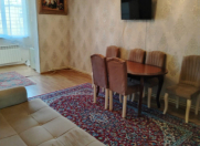 Satılır 3 otaqlı 70 m2 köhnə tikili Memar Əcəmi m.