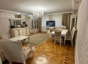Satılır 3 otaqlı 130 m2 köhnə tikili 9 mkr
