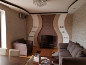 İcarəyə verilir 3 otaqlı 70 m2 köhnə tikili Elmlər Akademiyası m.