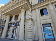 Satılır 3 otaqlı 130 m2 obyekt Rusiya səfirliyi