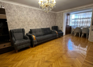 Satılır 3 otaqlı 80 m2 köhnə tikili İnşaatçılar m.