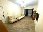 Satılır 4 otaqlı 115 m2 köhnə tikili Gənclik m.