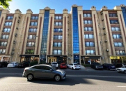 Satılır 4 otaqlı 160 m2 yeni tikili Gənclik m.