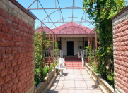 Satılır 4 otaqlı 120 m2 həyət evi Biləcəri