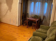 Satılır 2 otaqlı 65 m2 köhnə tikili Azadlıq prospekti m.