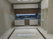 Satılır 2 otaqlı 82 m2 yeni tikili Nəriman Nərimanov m.