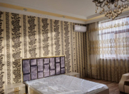 İcarəyə verilir 3 otaqlı 117 m2 yeni tikili Şah İsmayıl Xətai m.