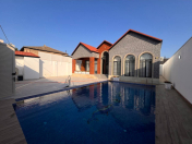 Satılır 4 otaqlı 190 m2 bağ evi Buzovna