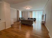 Satılır 4 otaqlı 216 m2 yeni tikili Elmlər Akademiyası m.