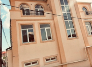 Satılır 6 otaqlı 510 m2 villa Badamdar