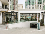 Satılır 3 otaqlı 80 m2 yeni tikili Gənclik m.