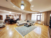 Satılır 4 otaqlı 205 m2 yeni tikili Gənclik m.