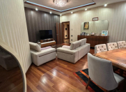Satılır 3 otaqlı 138.2 m2 yeni tikili Nizami m.